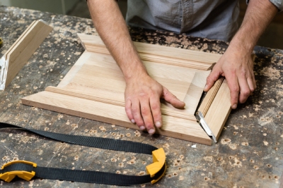 Pourquoi faire appel à un menuisier pour vos meubles sur mesure en bois ?